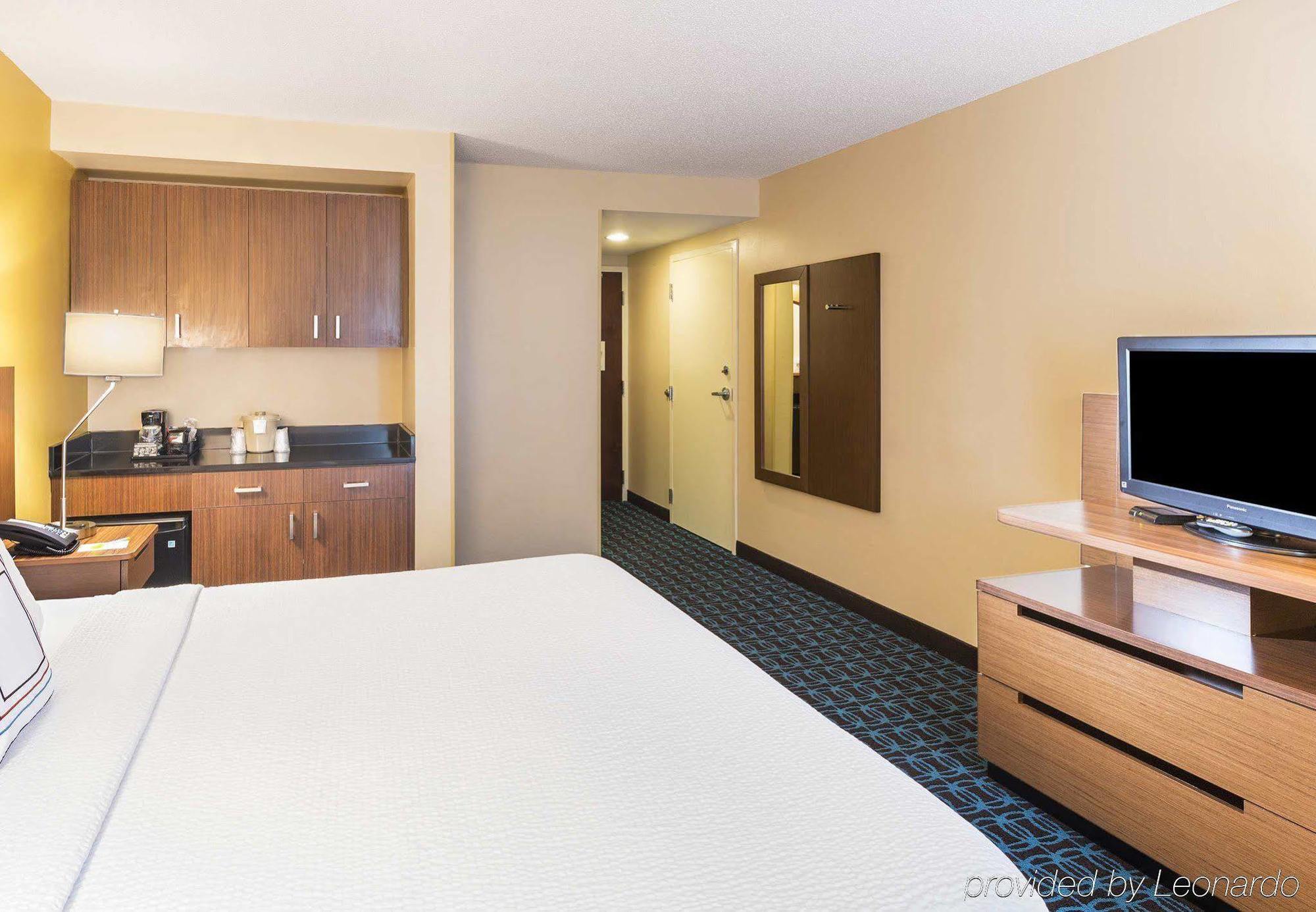 Fairfield Inn & Suites By Marriott Atlanta Perimeter Center Exterior foto
